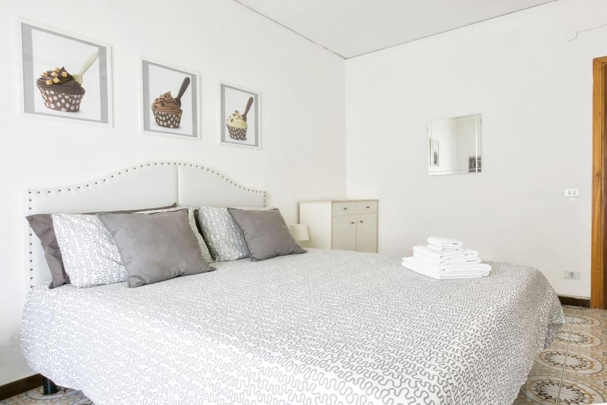 3 Bedrooms Sunny With Terrace & View *