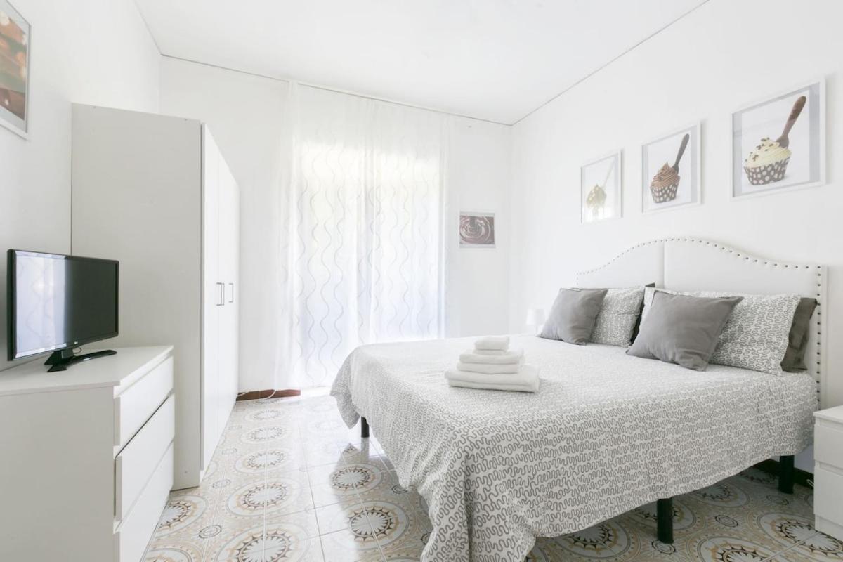 3 Bedrooms Sunny With Terrace & View Sorrento